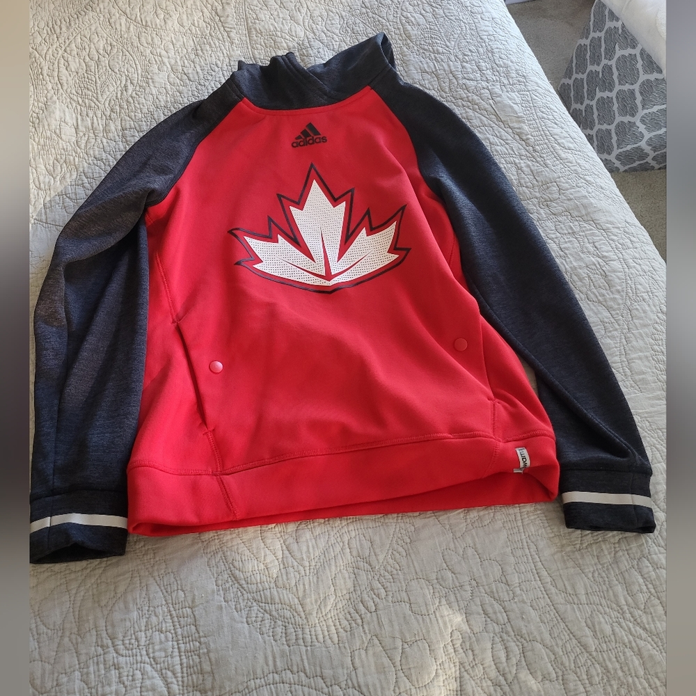 Team Canada World Cup of Hockey Size Small Hoodie